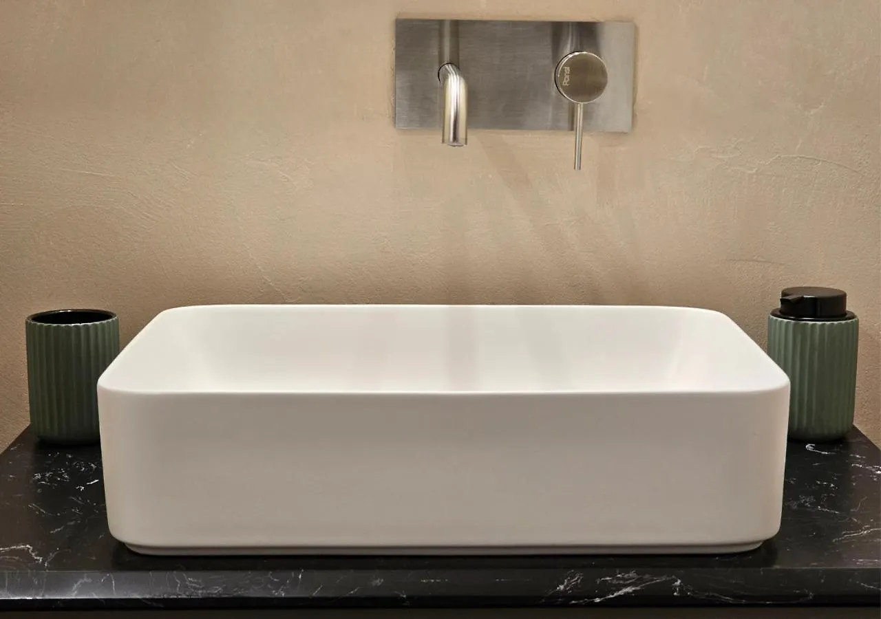 Eanna Suite Scalo Porta Romana Prada Milan Italy